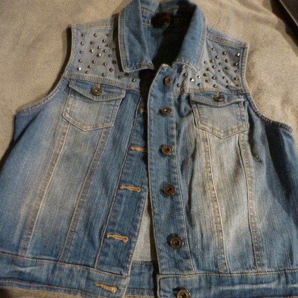 Fire Los Angeles Studed Denim Jeans Vest - Picture 1 of 9